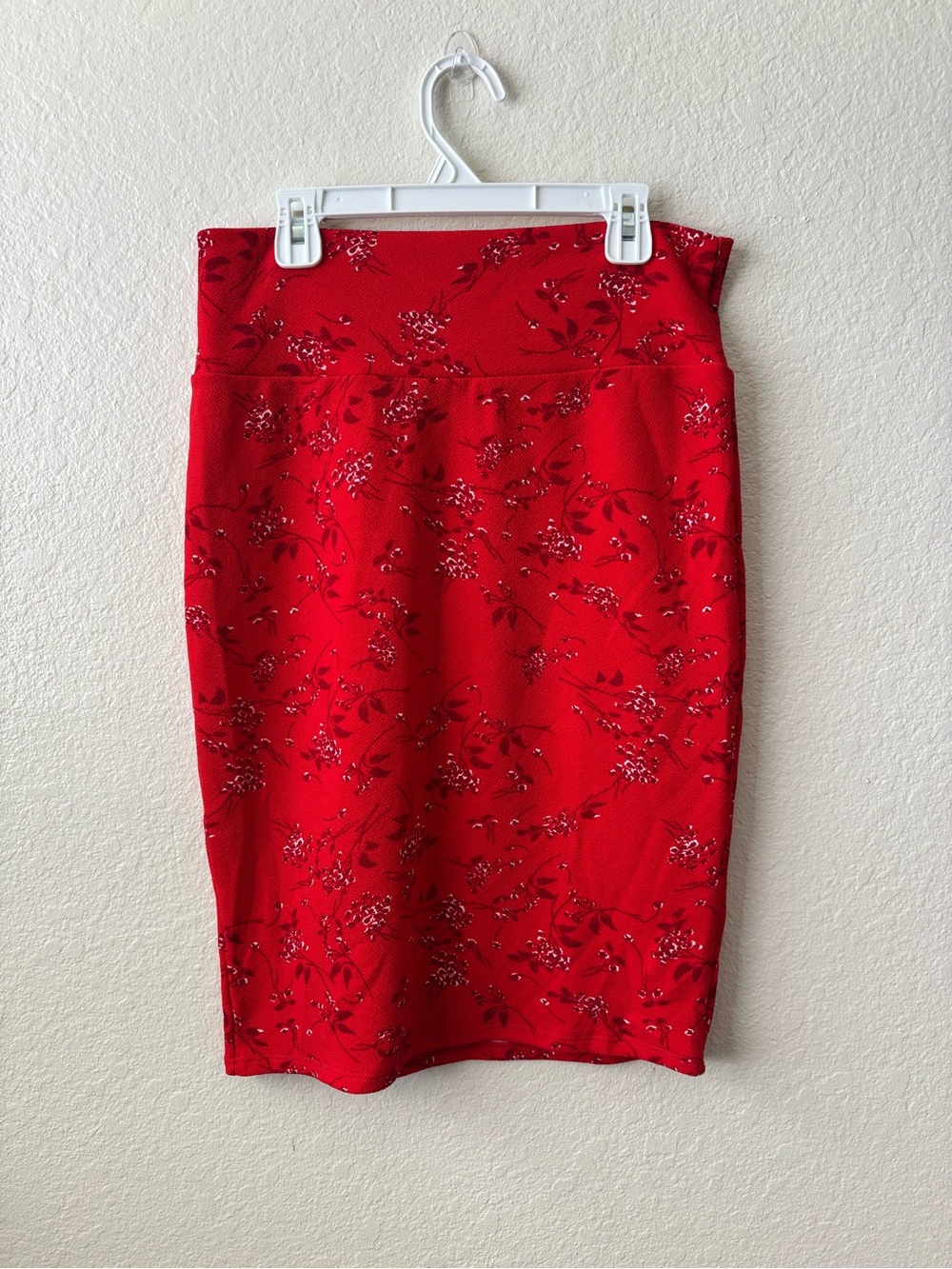 LuLaRoe Red Floral Pencil Skirt